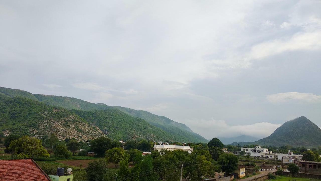 Vamdev Hotel